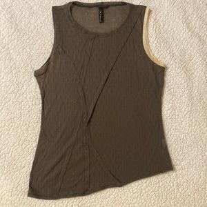 Poleci lightweight cotton tank
